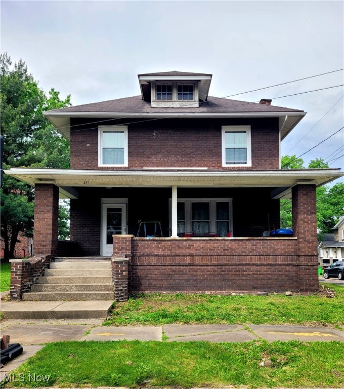 227 2nd Street Ne Property Photo 1