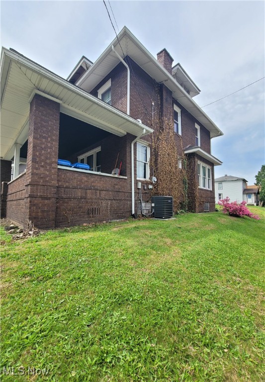 227 2nd Street Ne Property Photo 5