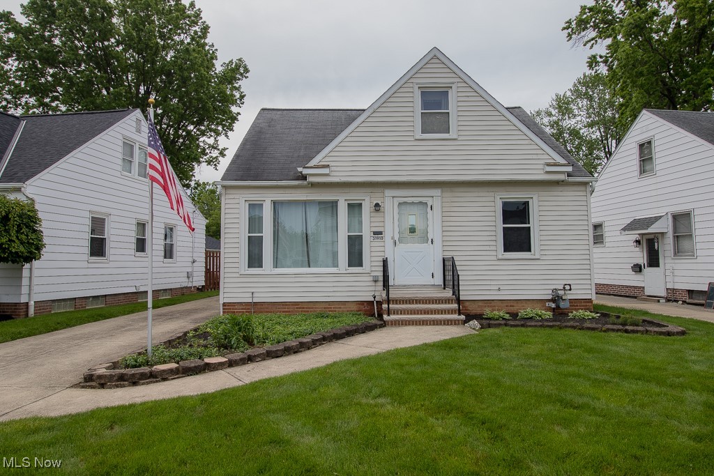 31910 Pendley Road Property Photo 1