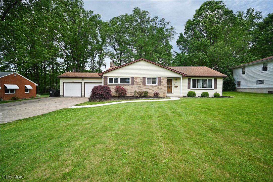 5642 Yorktown Lane Property Photo 1