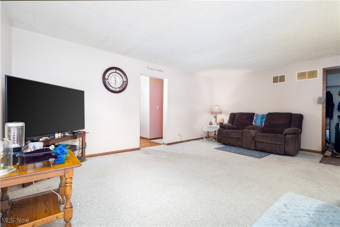 106 High Street Property Photo 5