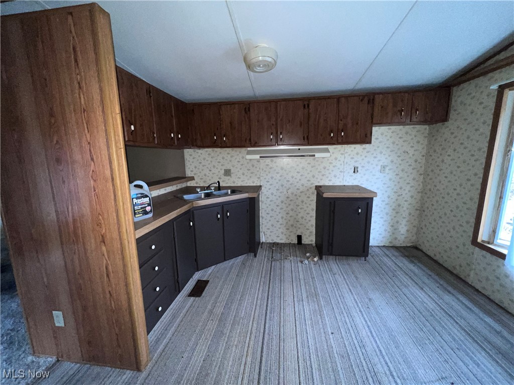106 High Street Property Photo 27