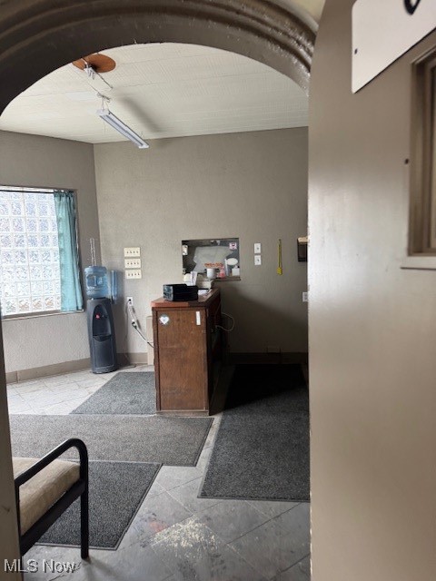 421 Commerce Street Property Photo 6