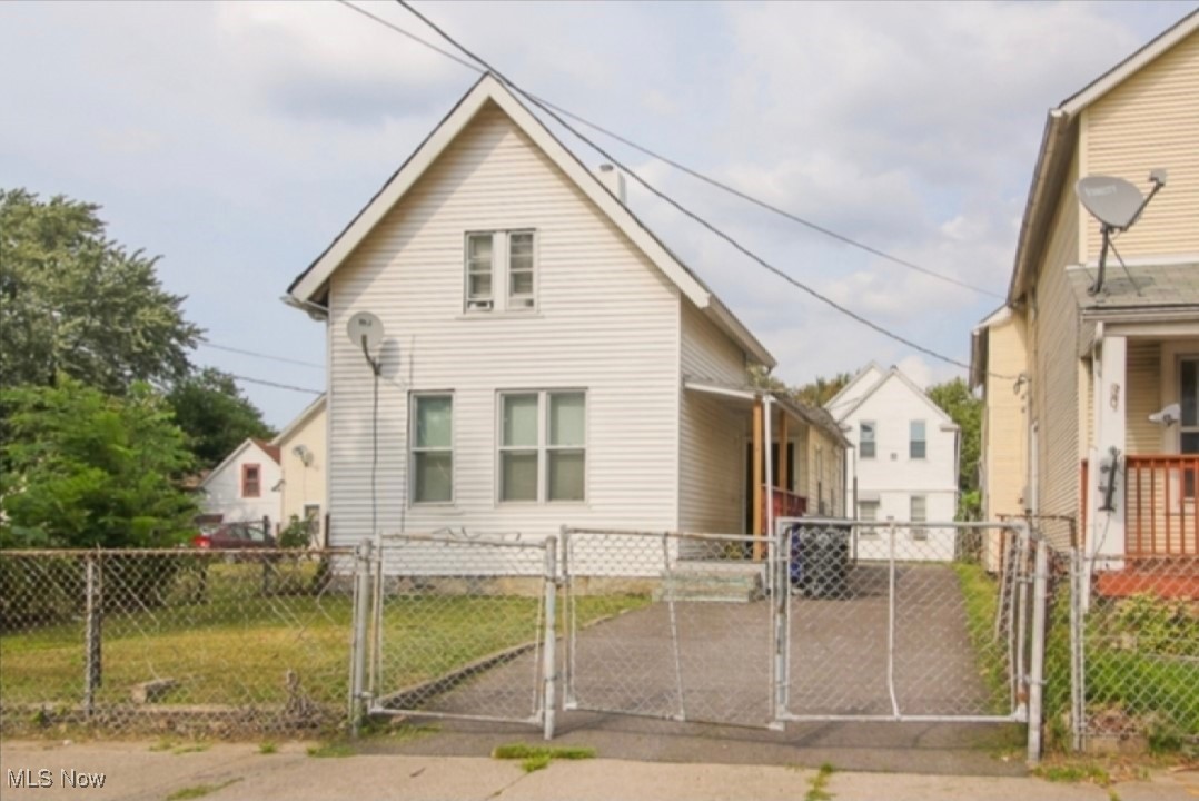1571 E 45th Street Property Photo 1