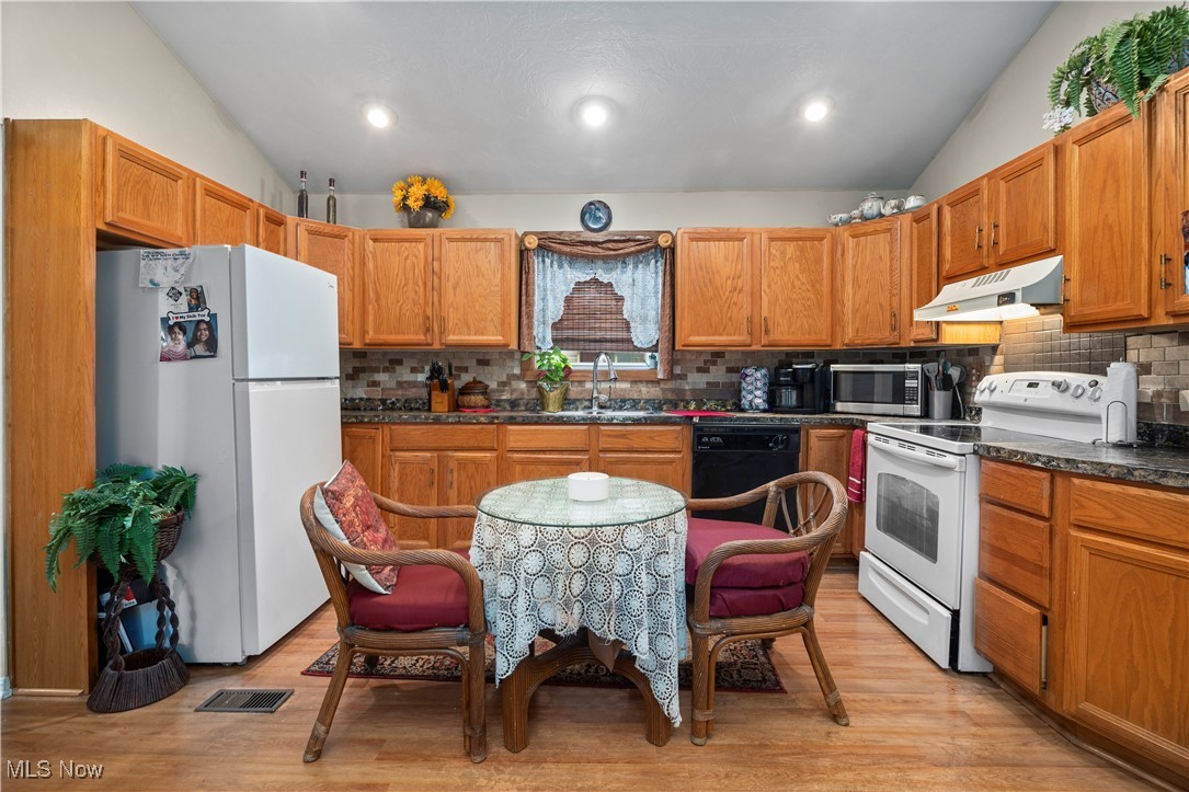 6610 Lear Nagle Road 26 Property Photo 13