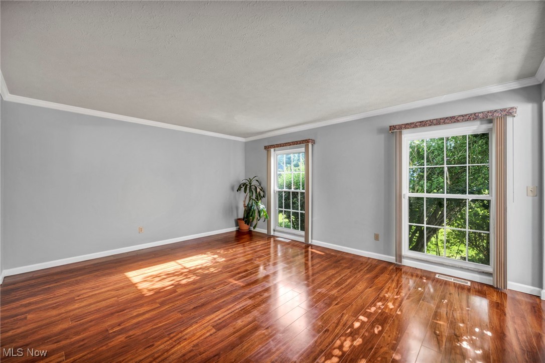 3844 Woodpath Trail Property Photo 12