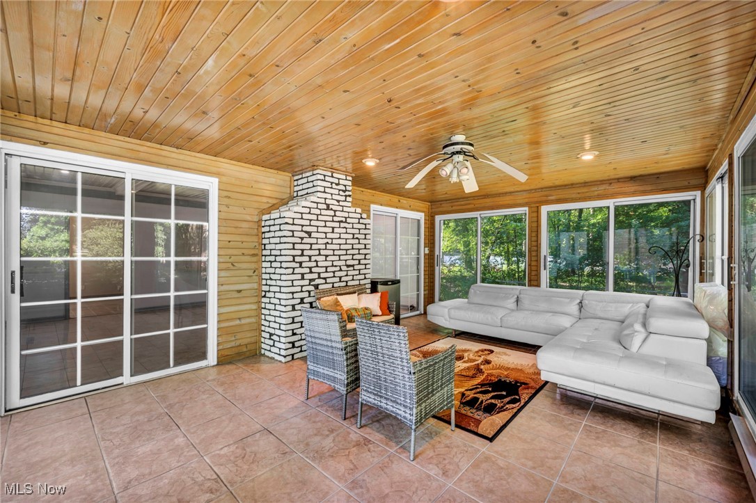 3844 Woodpath Trail Property Photo 30