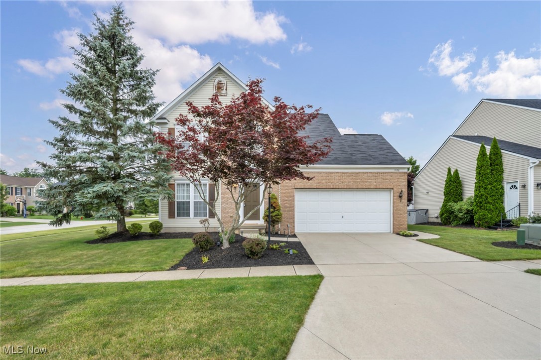 1028 Woodfield Lane Property Photo 1