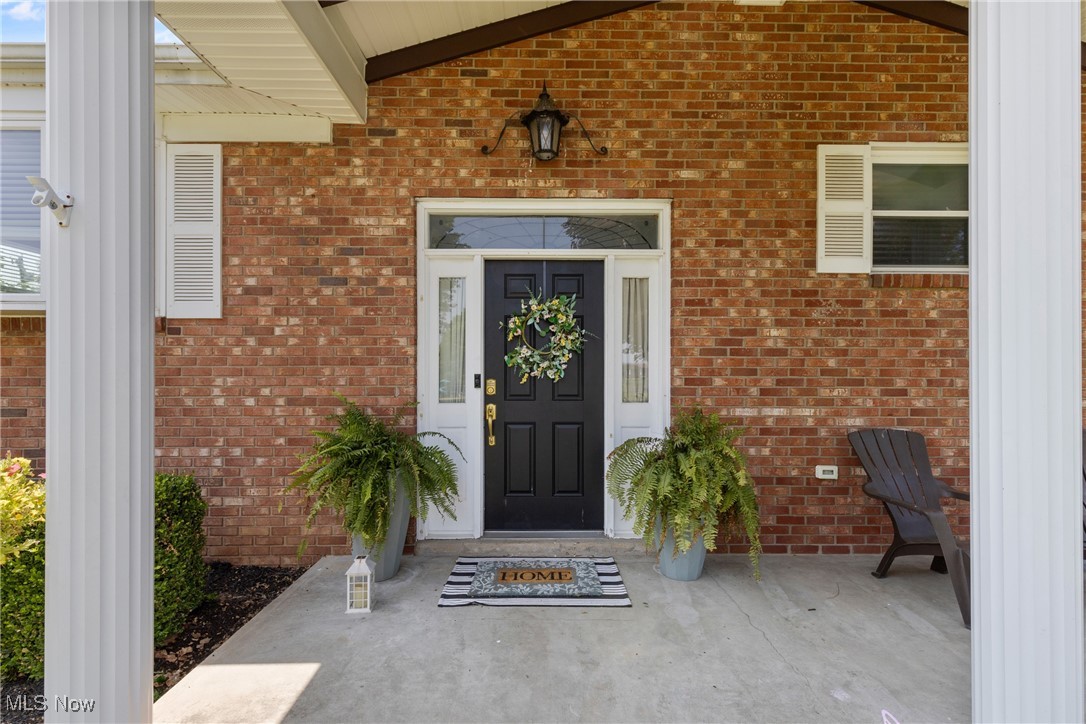 57 Della Drive Property Photo 4