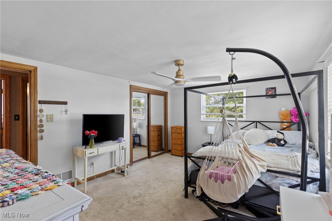 57 Della Drive Property Photo 15