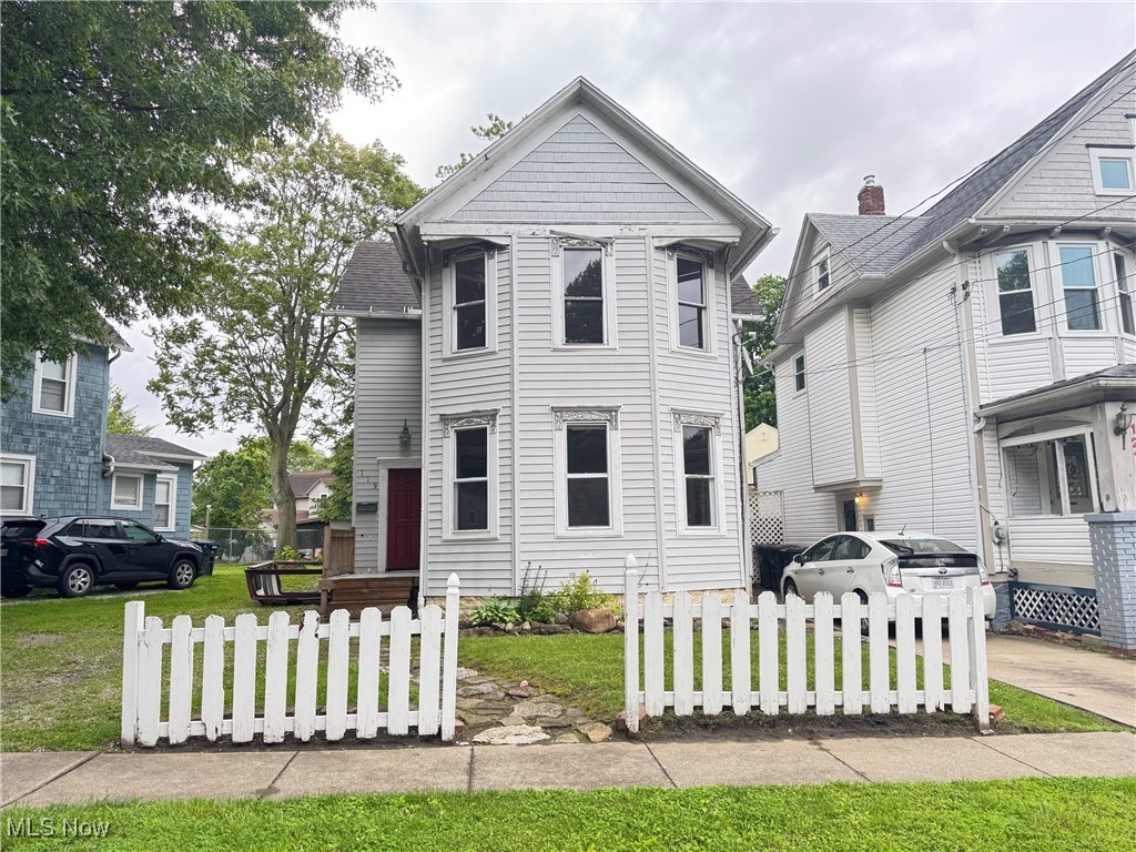 119 Westwood Avenue Property Photo 1