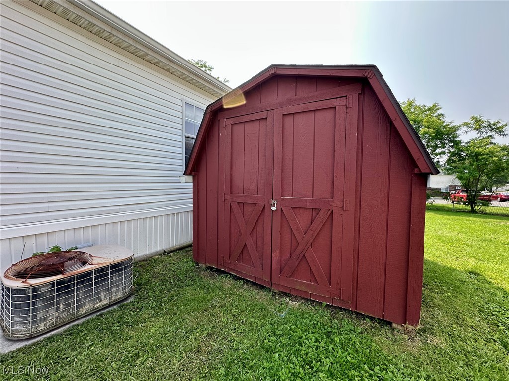 87 S Byron Drive Property Photo 4