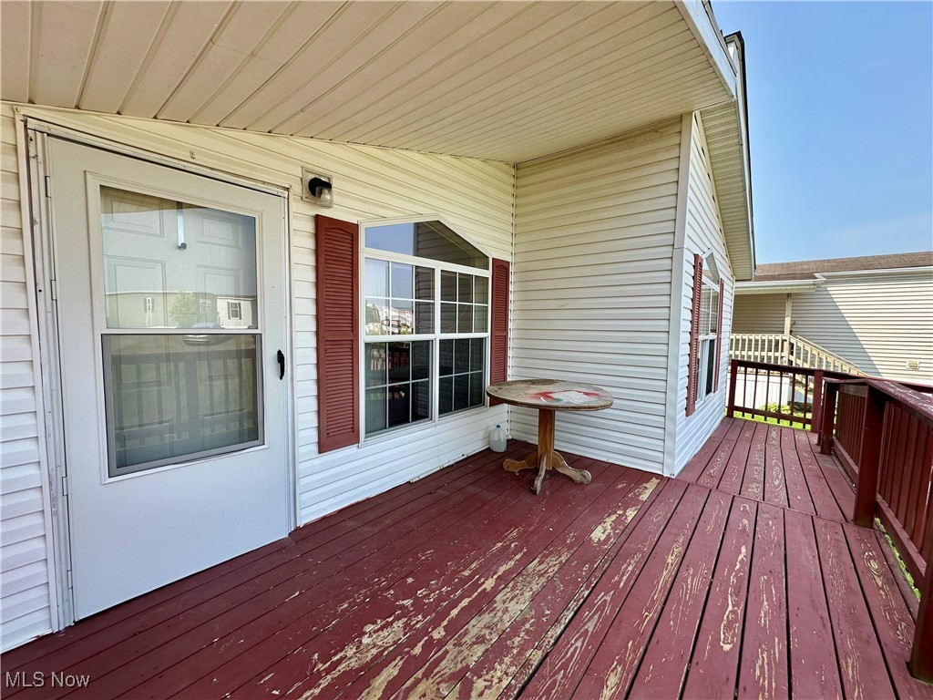 87 S Byron Drive Property Photo 5