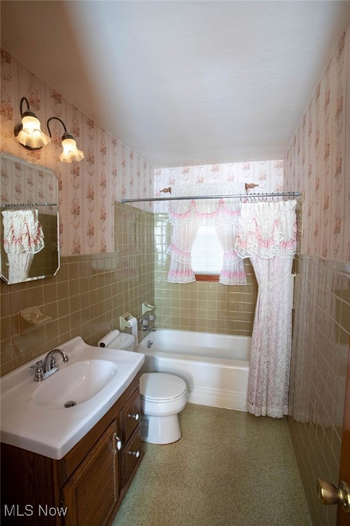 200 Helena Drive Property Photo 9