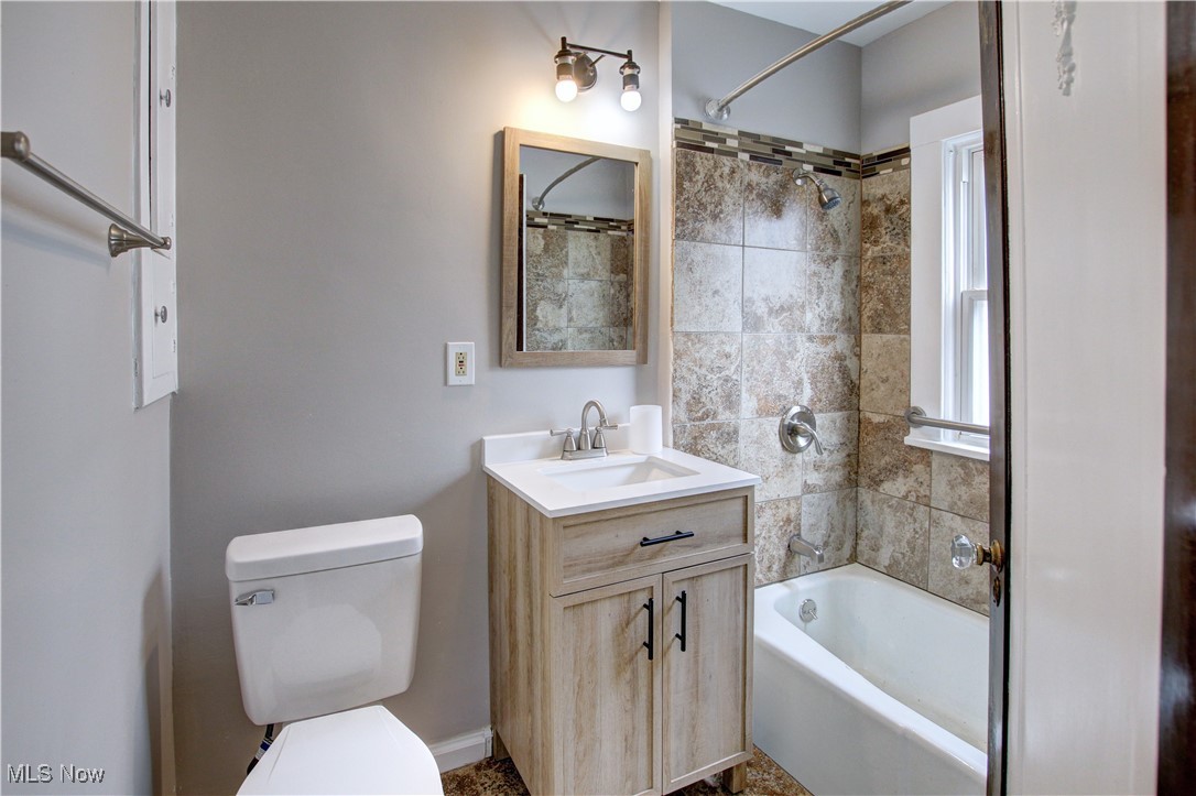 3622 W 148th Street Property Photo 24