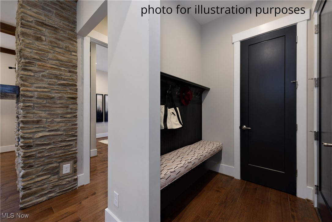 60 Boulder Boulevard Property Photo 23