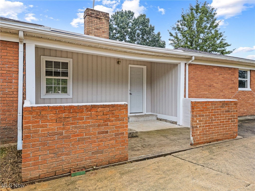 4029 Minard Road Nw Property Photo 4