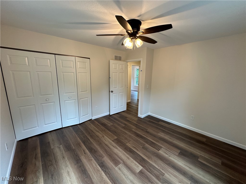 1048 Cliff View Street Property Photo 12