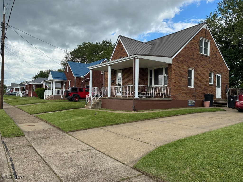 343 New York Boulevard Property Photo 1
