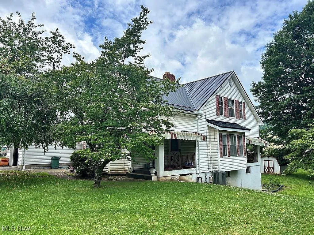 110 N Bridge Street Property Photo 1