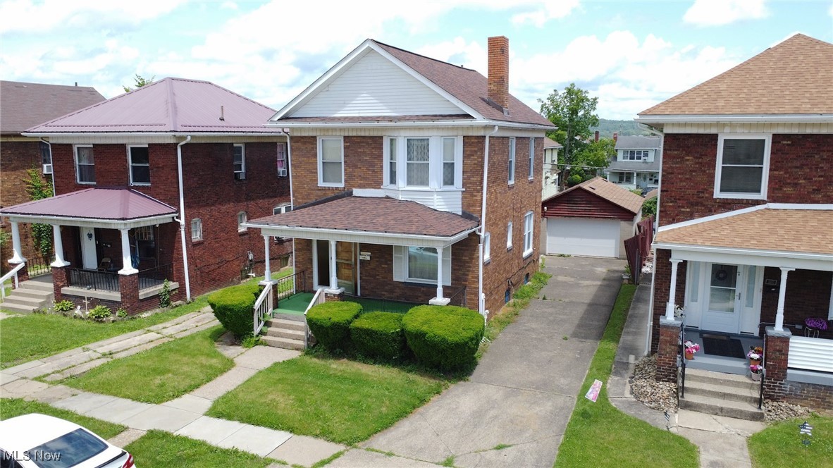 812 Oakmont Avenue Picture