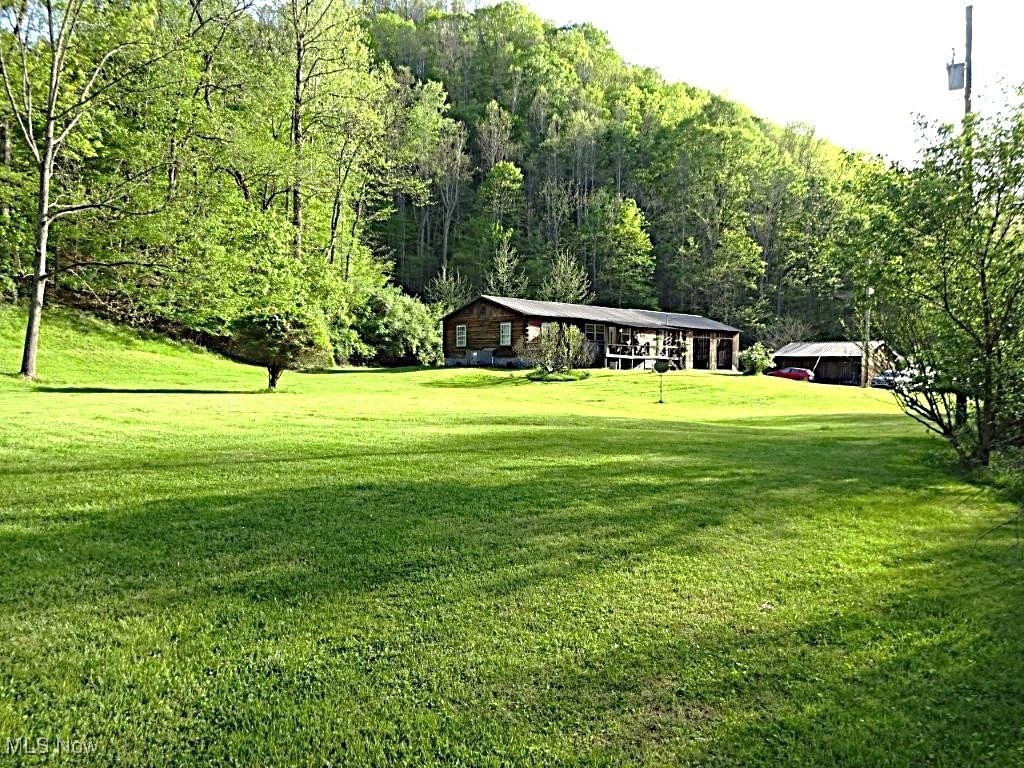 1389 Middle Fork Road Property Photo 1