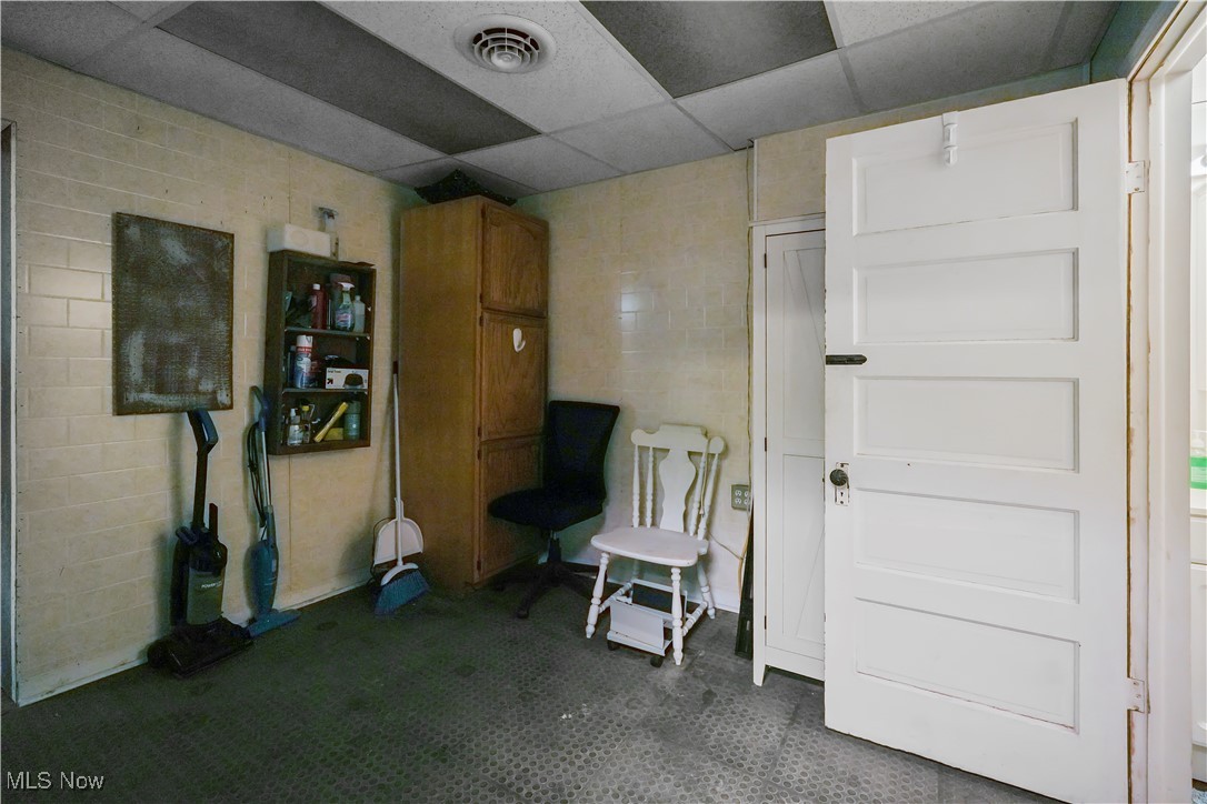 38 E Main Street Property Photo 9