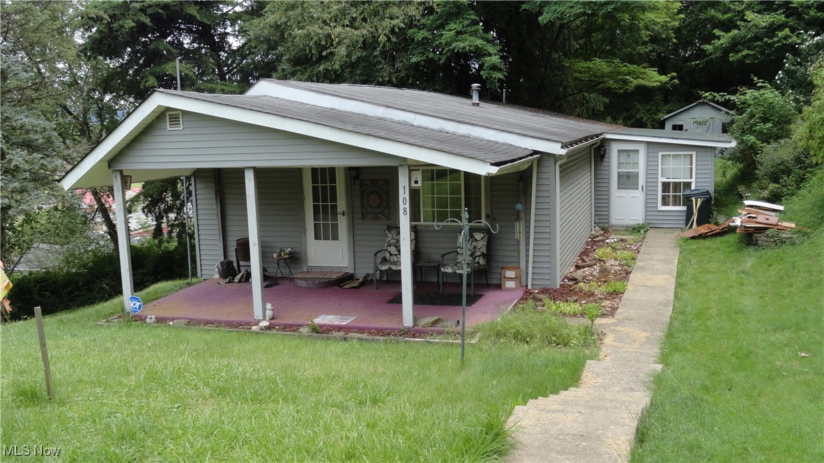 108 Linger Drive Property Photo 1