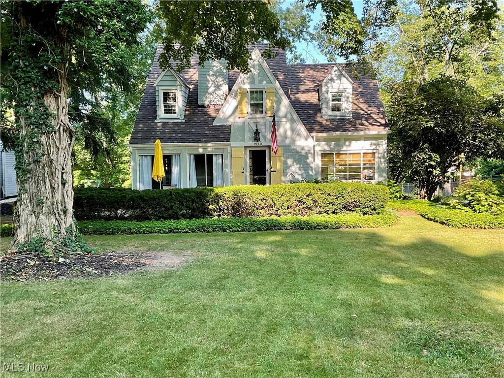 7240 Oak Drive Property Photo 1