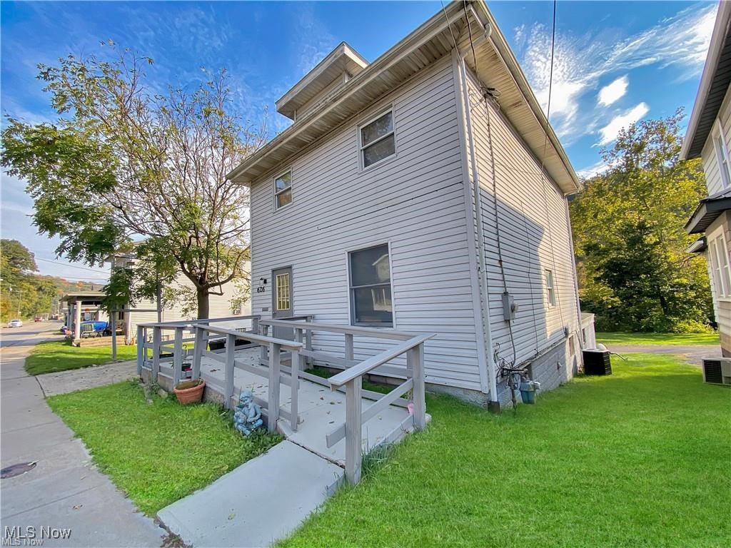 626 Cove Rd Property Photo 1