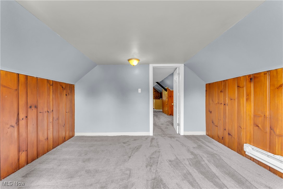 913 Helmsdale Road 3 Property Photo 11
