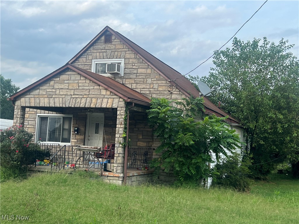 911 34th Street Property Photo 1