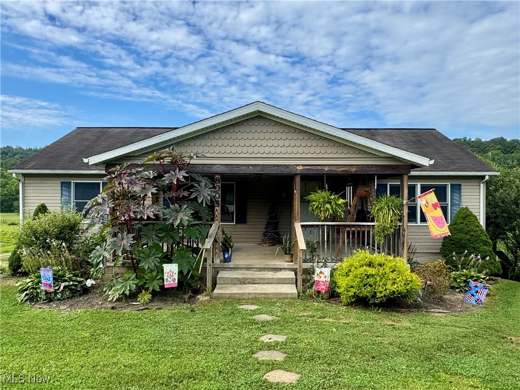 8005 Stone Castle Road Property Photo 1