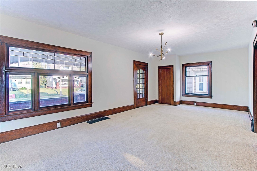 811 Broad Avenue Nw Property Photo 8