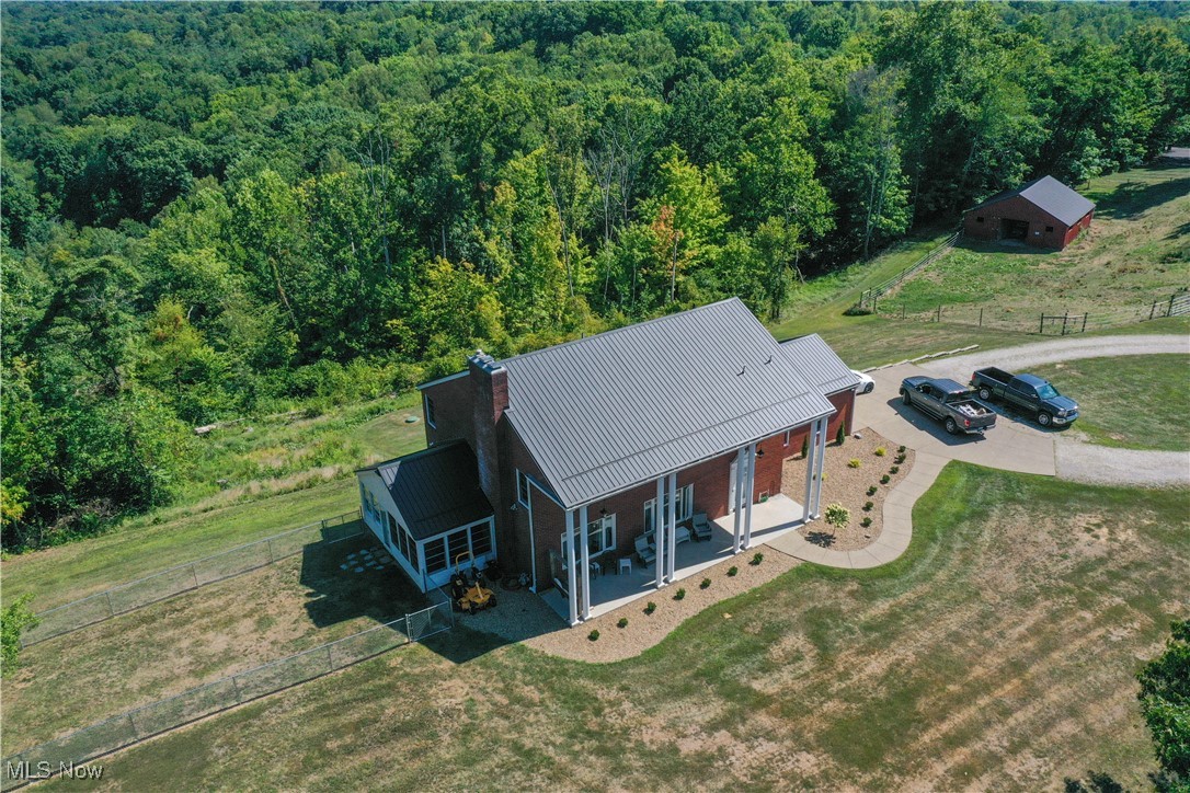 10084 Cadiz Road Property Photo 5