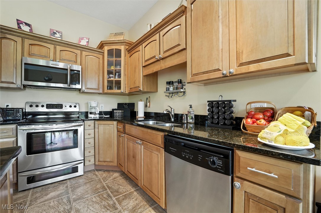 1437 Lake Vue Drive Property Photo 6