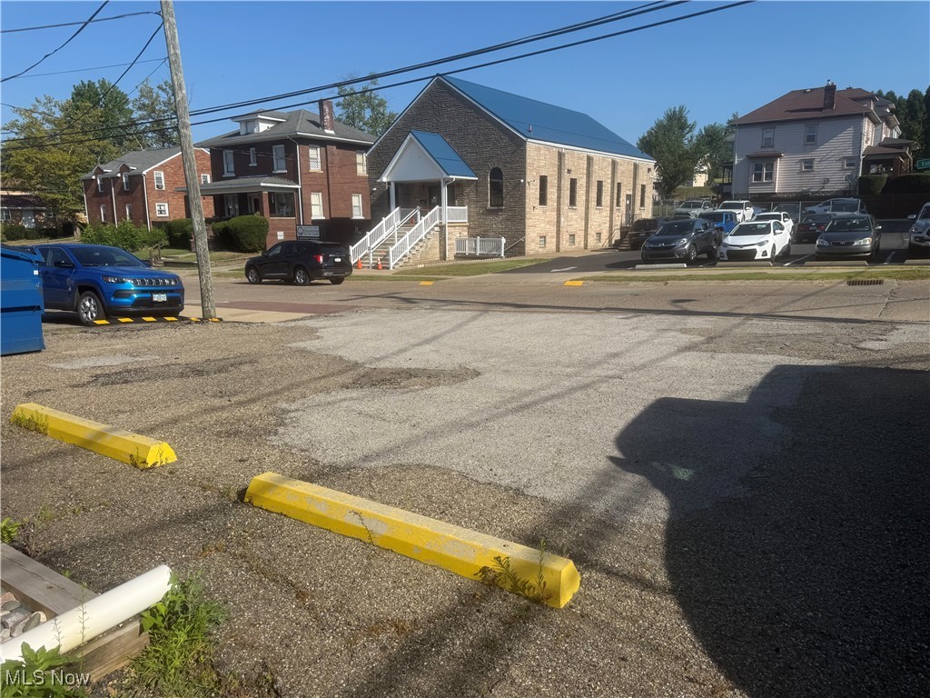 2017 Sunset Boulevard Property Photo 3