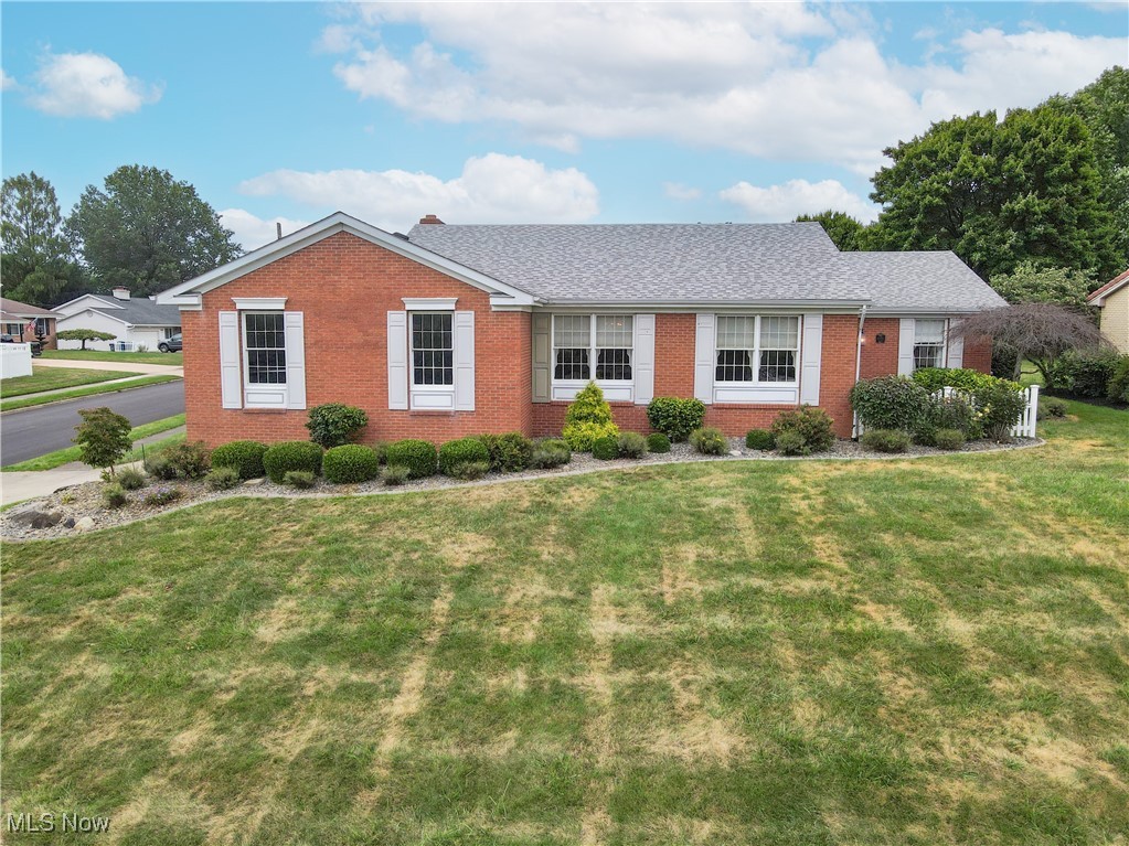 1402 Clinton Street Property Photo 1