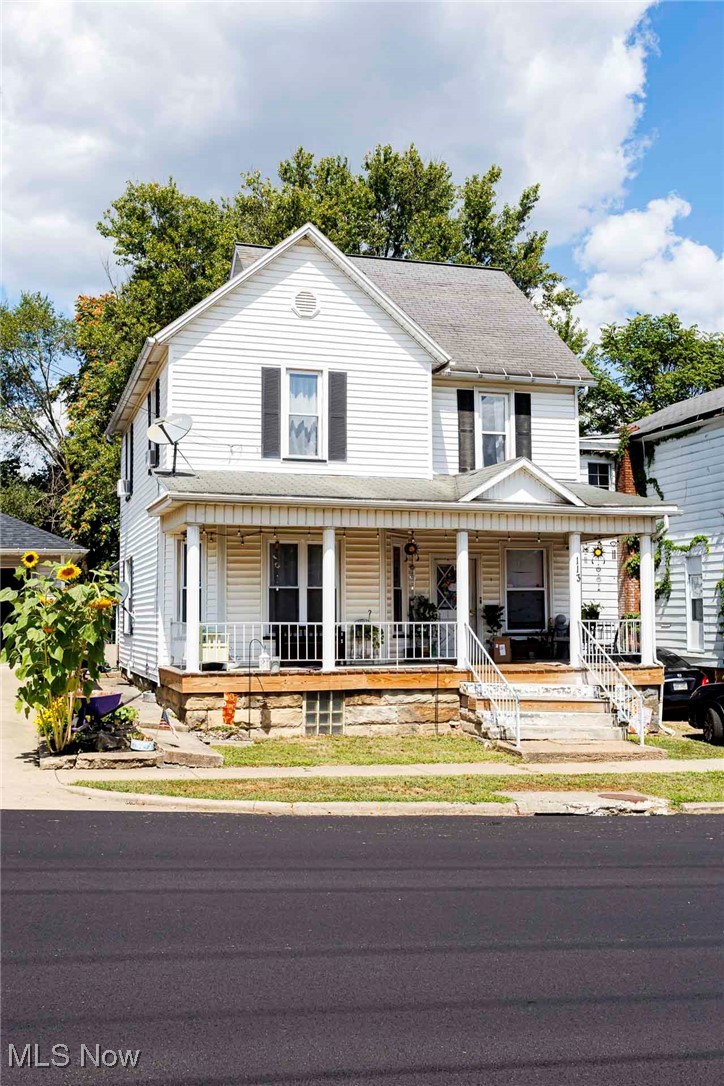 113 E 4th Street Property Photo 1