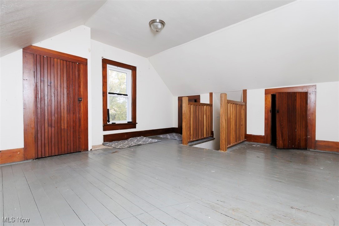 113 E 4th Street Property Photo 12