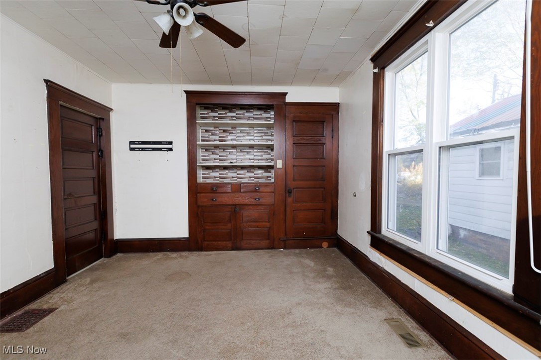 113 E 4th Street Property Photo 23