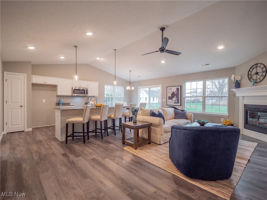 67 Tanners Farm Drive Property Photo 3