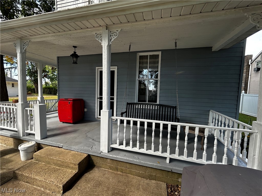 806 Main Street Property Photo 11