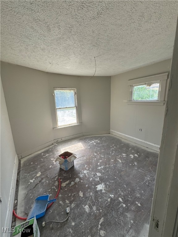 512 Eddy Road Property Photo 9
