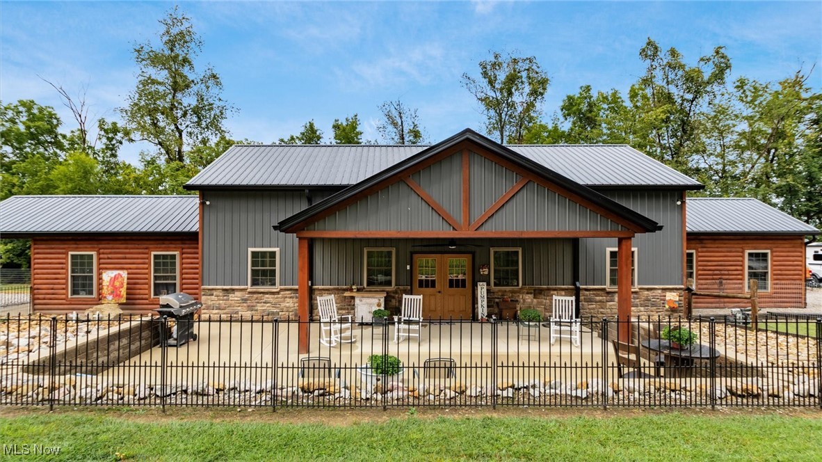 4797 Narrows Road Property Photo 1