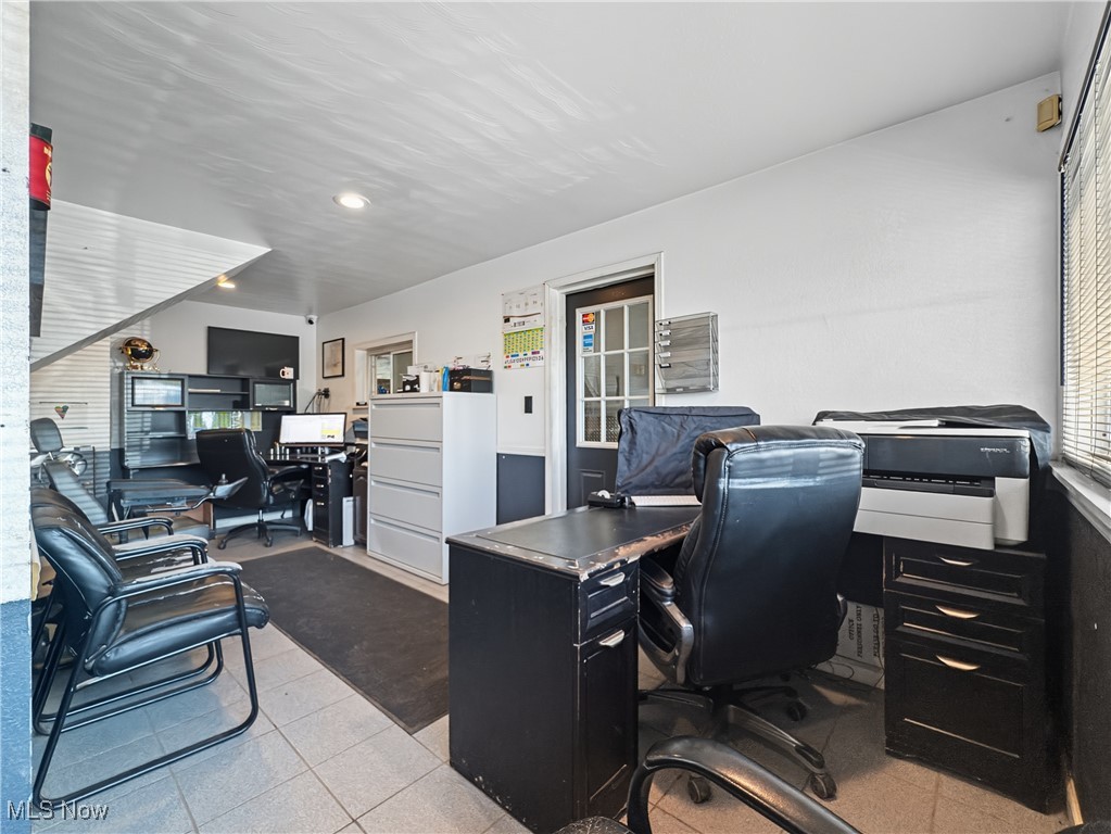 1775 N Main Property Photo 3