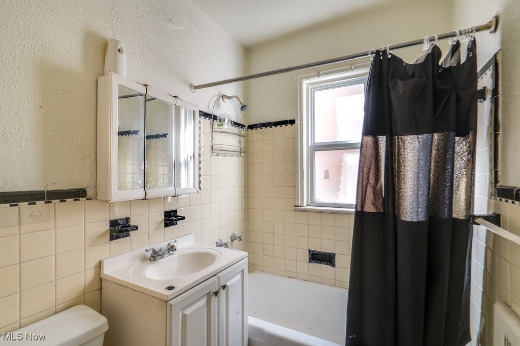 2824-2826 E 130th Street Property Photo 21