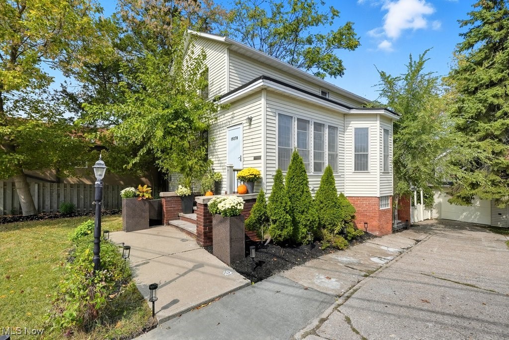 19270 Lorain Road Property Photo 1