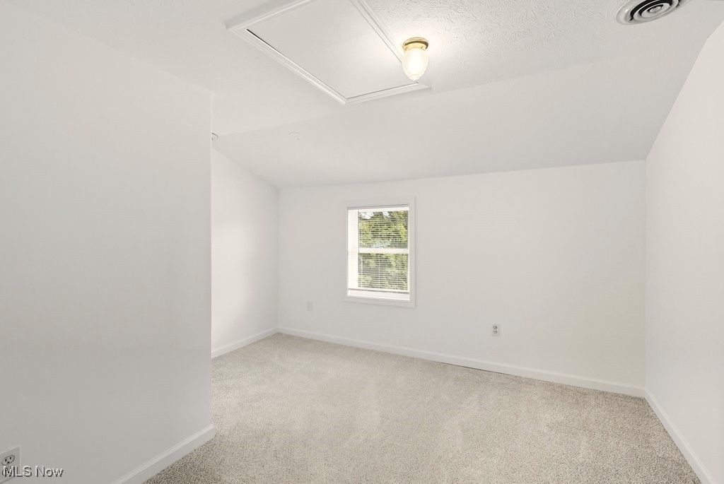 19270 Lorain Road Property Photo 16