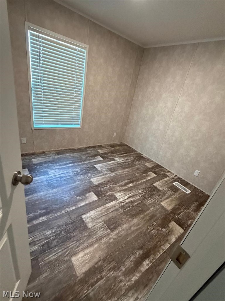 24 W Philadelphia Avenue Property Photo 7